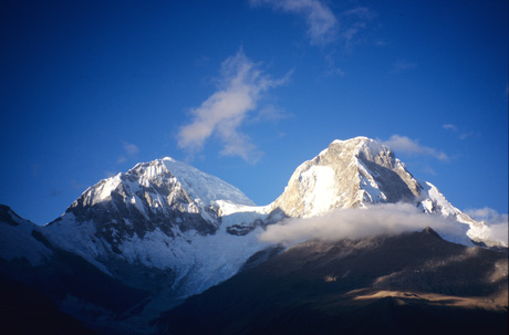 Los vicos habitan el deslumbrante valle enclavado bajo la cordillera Blanca, llamada as� en alusi�n a sus preciosos nevados. | Renzo Uccelli | Promper�.